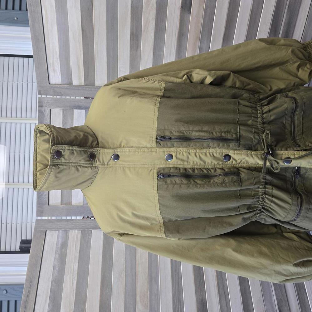 Women's Two Tone Quilt Lined Jacket | Future Collective | X Small - Picture 5 of 10